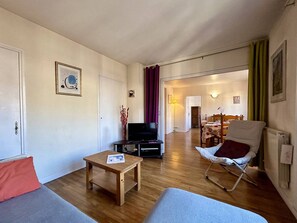 Fernseher