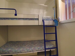 1 quarto