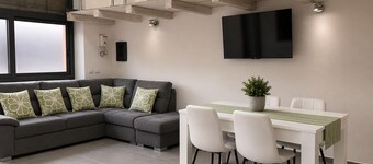 Elegant and modern loft with loft bedroom a few miles from the sea.