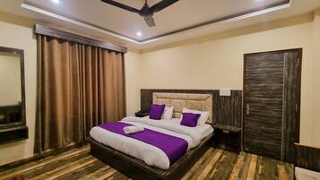 Deluxe Room | 1 bedroom, free WiFi