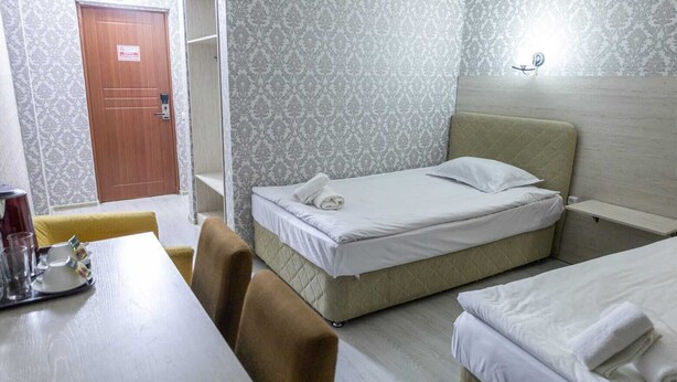 Standard Twin Room - Almaty tranzit #1 (Almaty)