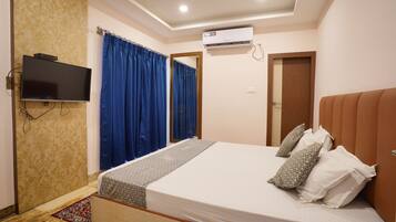 Double Room Single Use | Free WiFi