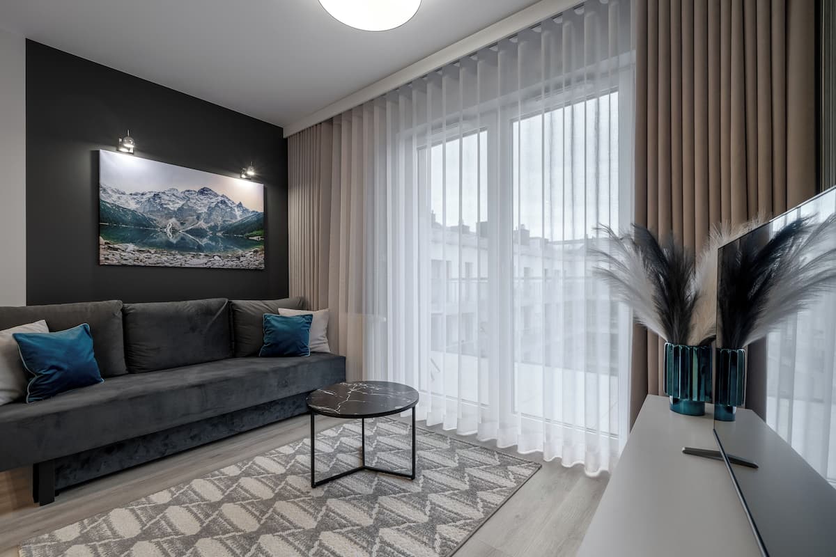 Classic Apartment | Iron/ironing board, free WiFi, bed sheets