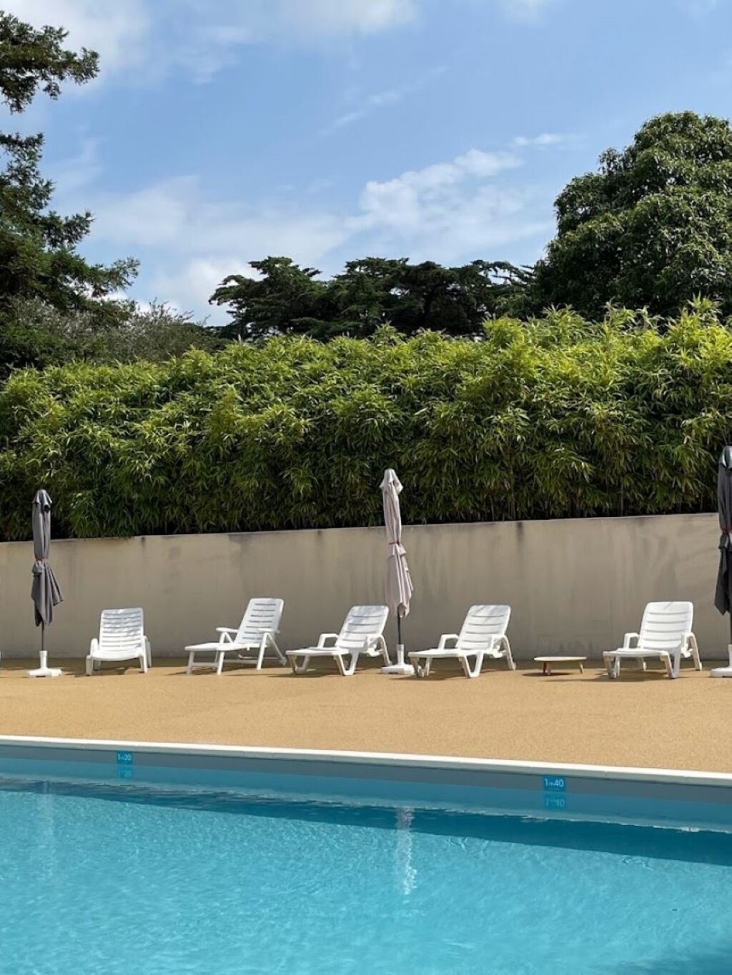 Piscine extérieure, piscine chauffée