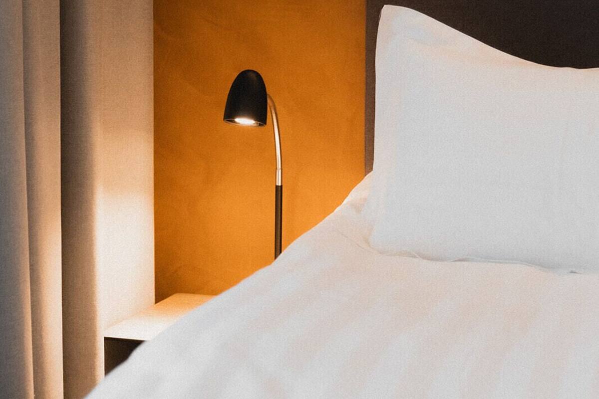 Standard Double Room | In-room safe, desk, laptop workspace, blackout drapes