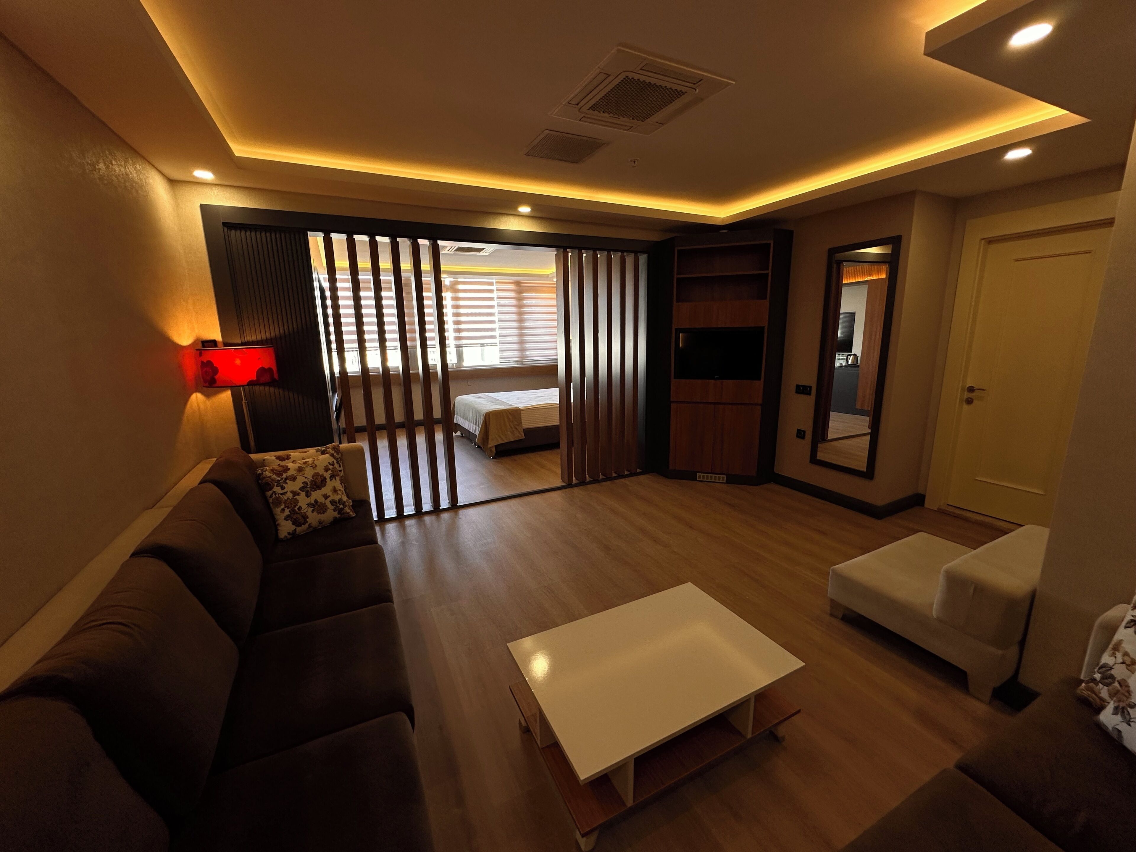 Deluxe Studio Suite, 1 King Bed with Sofa bed, City View | Memory-foam beds, blackout curtains, iron/ironing board, free WiFi