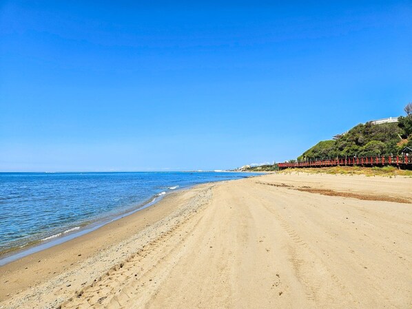 Vlak bij het strand