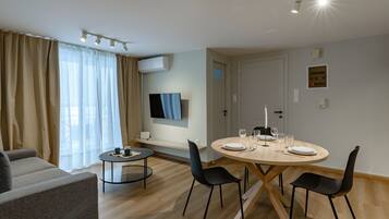 Televisión LED de 40 pulgadas con canales por cable