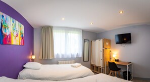 1 chambre, literie de qualité supérieure, matelas Tempur-Pedic, bureau
