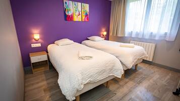 Classic Room | 1 bedroom, premium bedding, Tempur-Pedic beds, desk