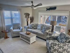 Smart TV, fireplace, foosball, books