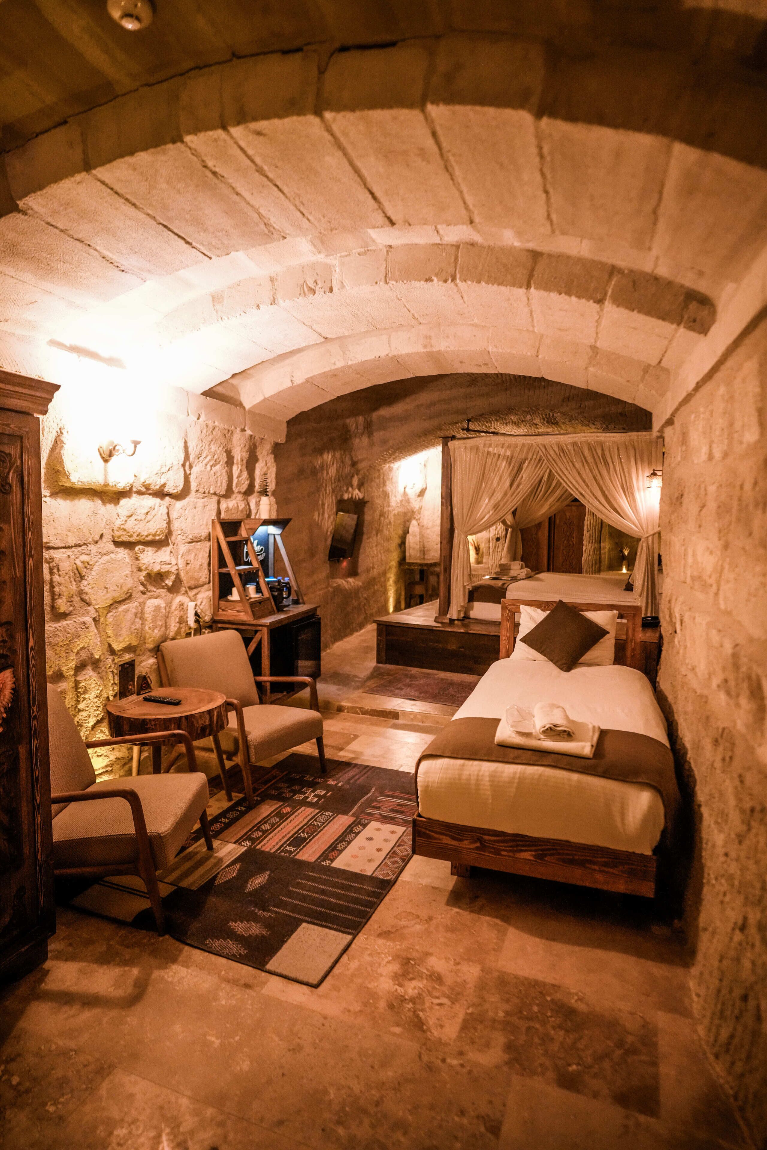 Tavanomainen studiosviitti | Egyptinpuuvillaiset lakanat, ylelliset vuodevaatteet, untuvapeitot