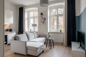 Standard Studio | Iron/ironing board, free WiFi, bed sheets - RentPlanet - Apartamenty Śródmieście (Wroclaw)