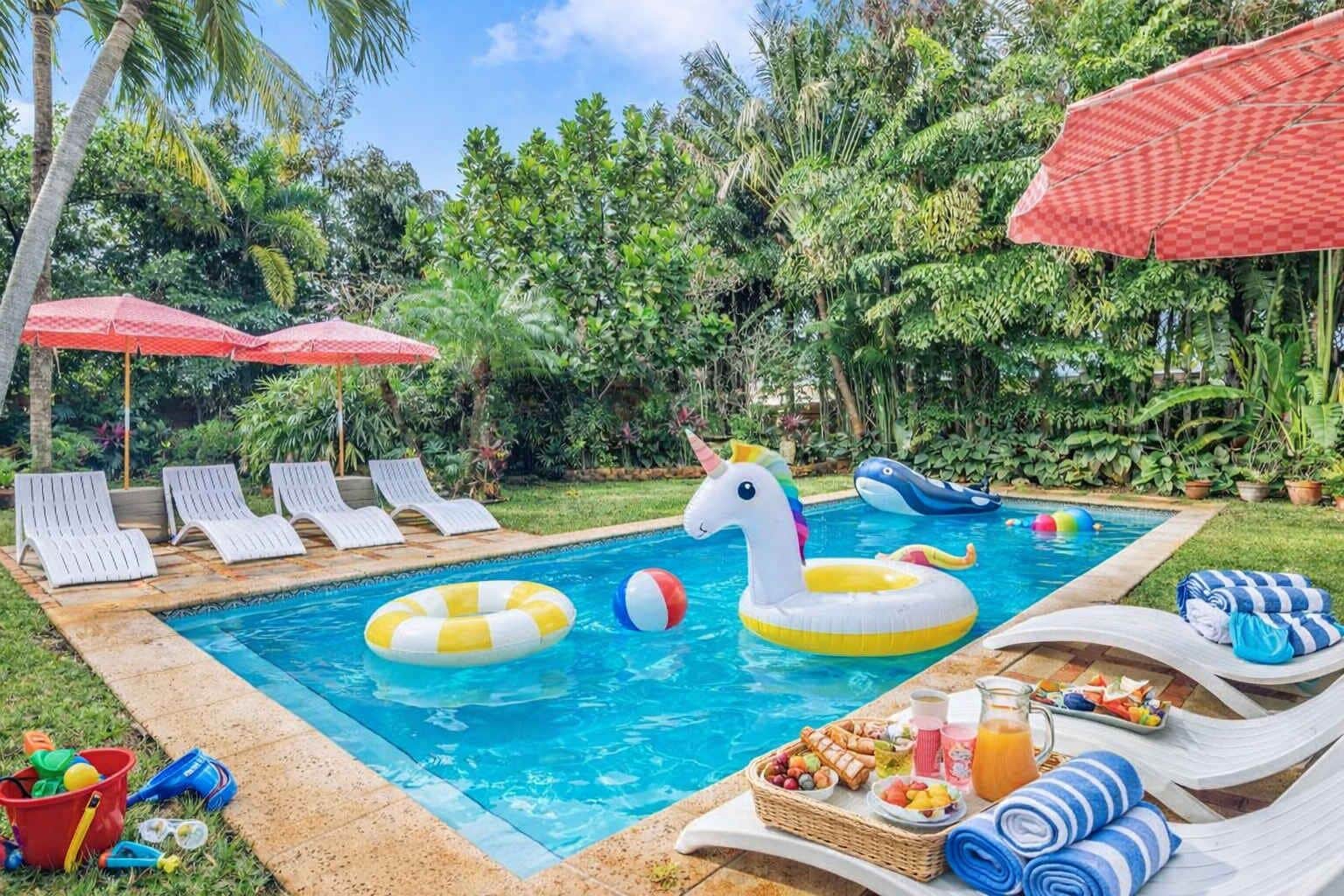 Outdoor pool, a heated pool