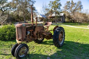 Luokittelematon kuva, 5 kautta 54, painike