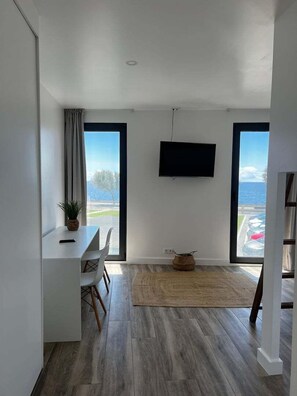 Interior - WelcomeBuddy - The Green (Elegance & Natural Pool) (Ponta Delgada)