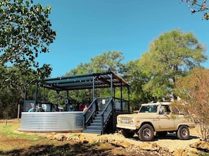 Property grounds - Goat-Tastic Retreat: Tub, Fire Pit, Porch & Pool (San Marcos)