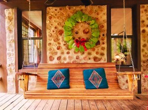 Luokittelematon kuva, 3 kautta 49, painike