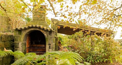 Traumgarten Rustic House (Sunset View)