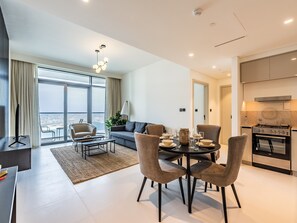 华丽公寓 | 餐厅