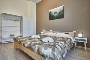 3 camere, una scrivania, culla da viaggio, Wi-Fi gratuito