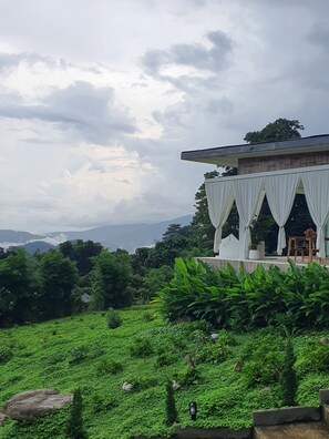 Front of property - Cherpue Chiangmai (Mae Taeng)