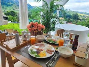 Tempat makan keluarga