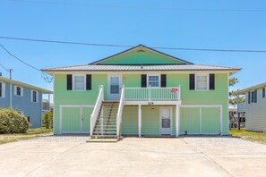 Exterior - A Leave of Absence - 5BR Canalfront Home with Covered Porches and Boat Dock (Topsail Beach)