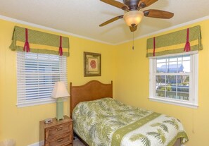 5 soverom, strykejern/-brett og wi-fi (inkludert)