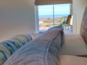 4 chambres, fer et planche à repasser, Wi-Fi, draps fournis