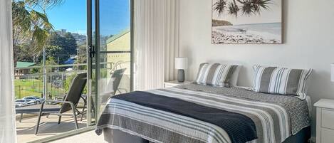 3 chambres, fer et planche Ă repasser, Wi-Fi, draps fournis