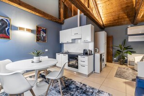 冰箱、烤箱、洗碗机、电热水壶