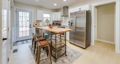 Raleigh Vacation Rental ~ 13 Mi to Downtown!