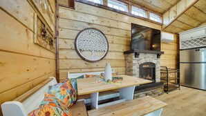House (1 Bedroom) | Interior - Hook, Line, & Sinker Retreat: Fire Pit, Grill! (Broken Bow)