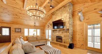 Mtn-view Catskills Cabin on Delaware River!