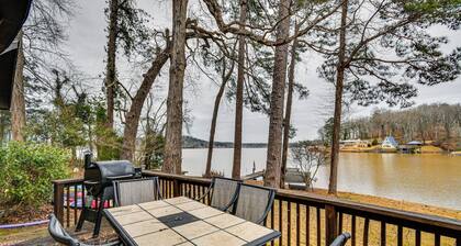 Rustic Valley Cottage w/ Boathouse on Lake Harding