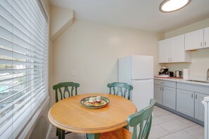 Apartment (1 Bedroom) | Interior - Charming Oakland Apartment Near Lake Merritt! (Oakland)