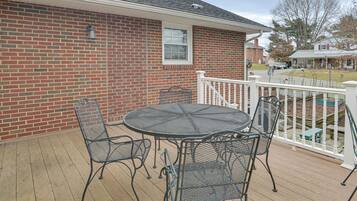 House (4 Bedrooms) | Interior