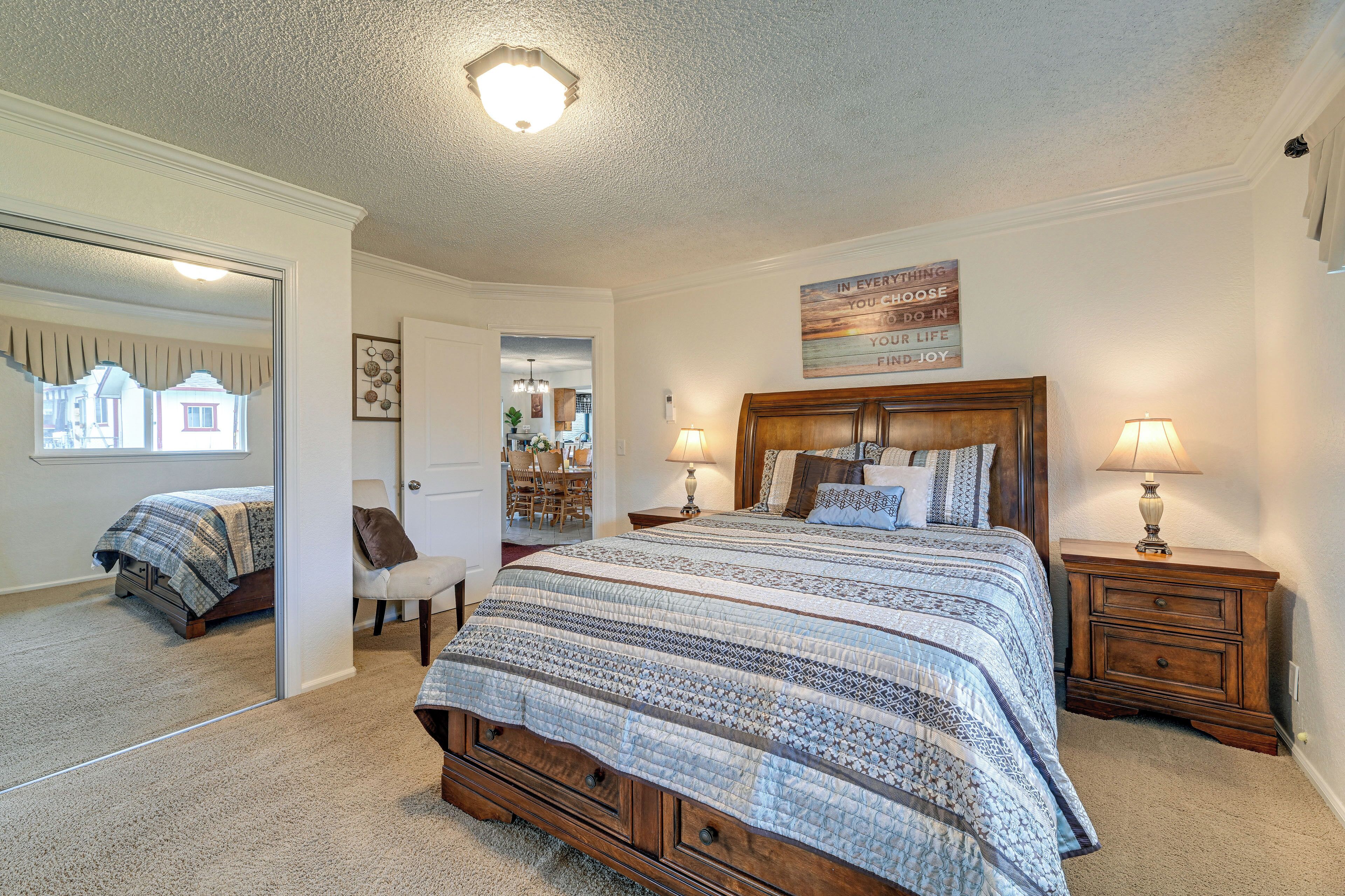 المنشأة من الداخل