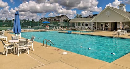 4 Mi to Beaches: Pet-friendly Lewes Condo!