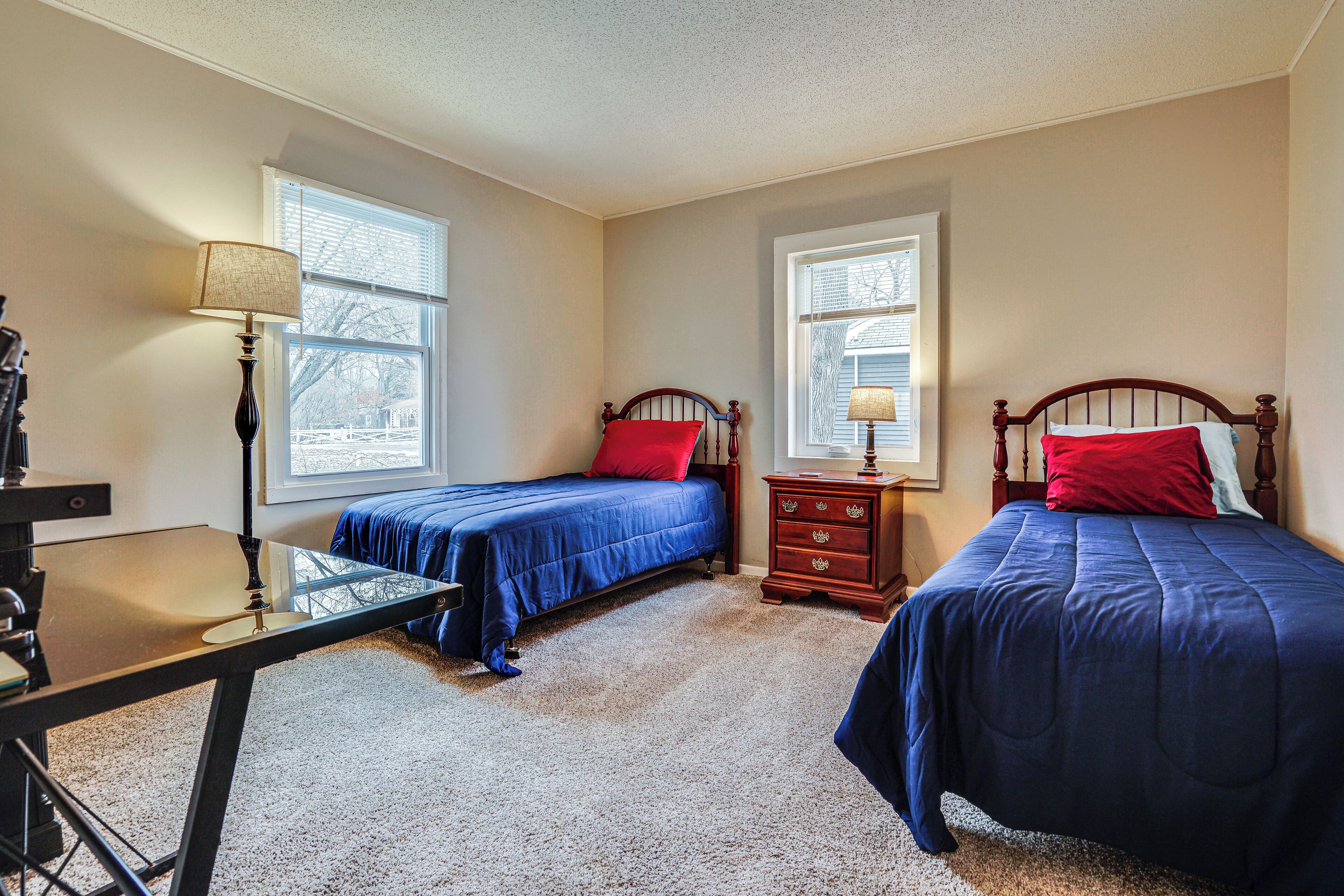 House (2 Bedrooms) | Interior