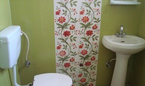 Bathroom - Hotel Silverine Srinagar (Srinagar)