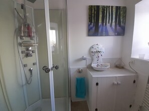 Shower, towels, soap