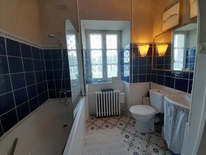 Dusche, Handtücher, Seife