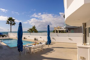 Property grounds - Faros Seaside Villa Larnaca (Pervolia)