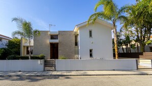 Unclassified image, 3 of 26, button - Larnaca Villa Anthea 12 Pervolia (Pervolia)