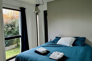 3 quartos, ferros/tábuas de passar roupa