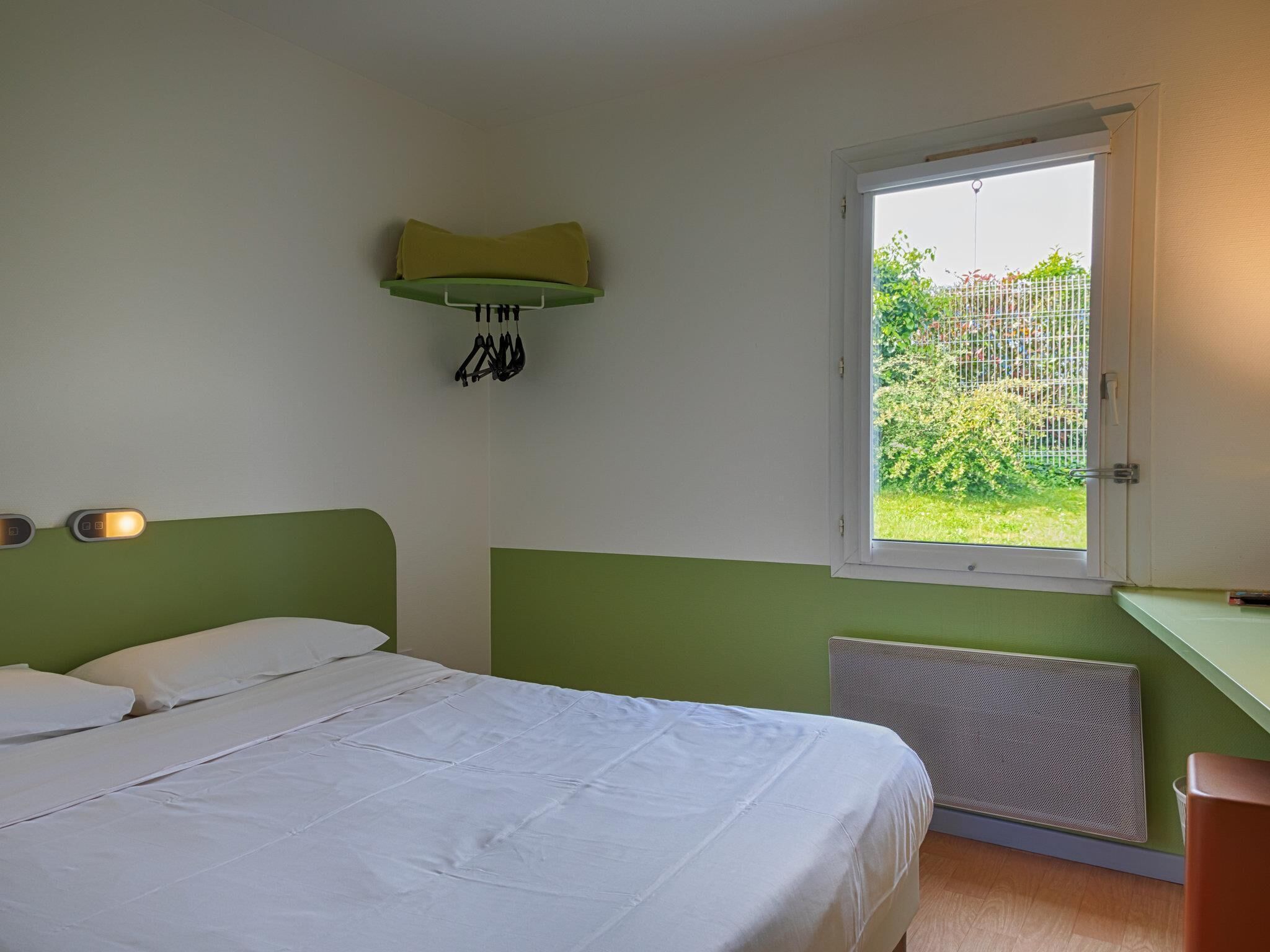 Blackout curtains, free WiFi, bed sheets