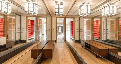 City Luxury 3BR Prime Location
