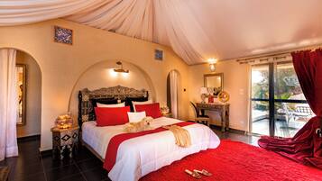 Suite Presidenziale | Una cassaforte in camera, con stile personalizzato